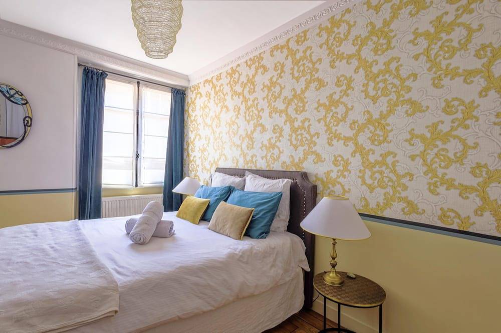Ganze Wohnung, Le Carpe Diem - Les Demoiselles in Versailles, just a few yards from the Château in Versailles, Yvelines