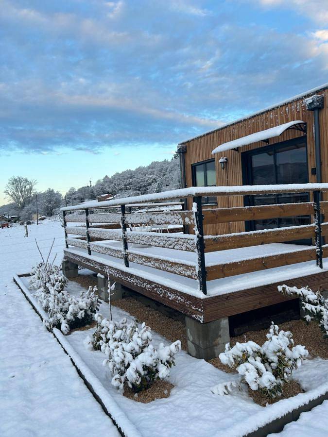 Gîte pour 2 personnes, avec Balcon et Terrasse ainsi que Jardin et Vue à Barbazan