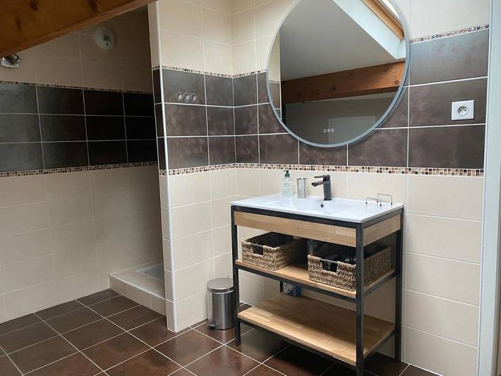 Location de vacances pour 8 personnes, avec vue et jardin à Vesseaux - 4