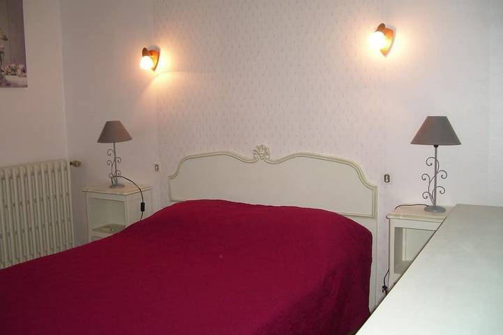 Beautiful Périgord house ideal for 3 to 4 couples and children or group of friends in Sarlat-la-Canéda, Périgord Noir