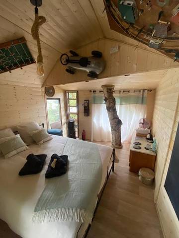 Gîte pour 2 personnes, avec jardin ainsi que vue et piscine à Saintry-sur-Seine