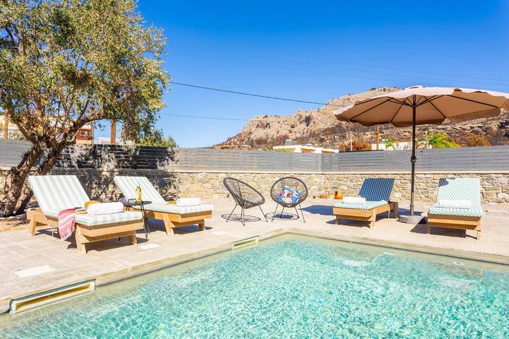 Villa pour 6 personnes, avec jardin ainsi que vue sur l’océan et terrasse dans Rhodes - 2