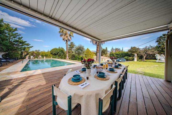 Chalet para 12 personas, con piscina y jardín, Se admiten mascotas - 1