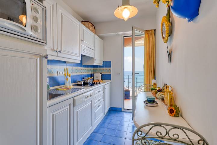 Gîte pour 4 personnes, avec vue sur l’océan et terrasse dans Plage Du Borrigo Menton - 4