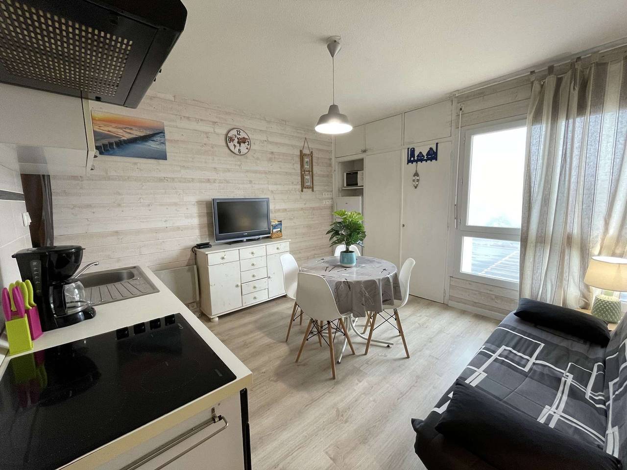 Ganze Wohnung, Modernes Studio 4 Pers, Strand 100m, Saint-Jean-de-Monts in Saint-Jean-de-Monts, Vendée