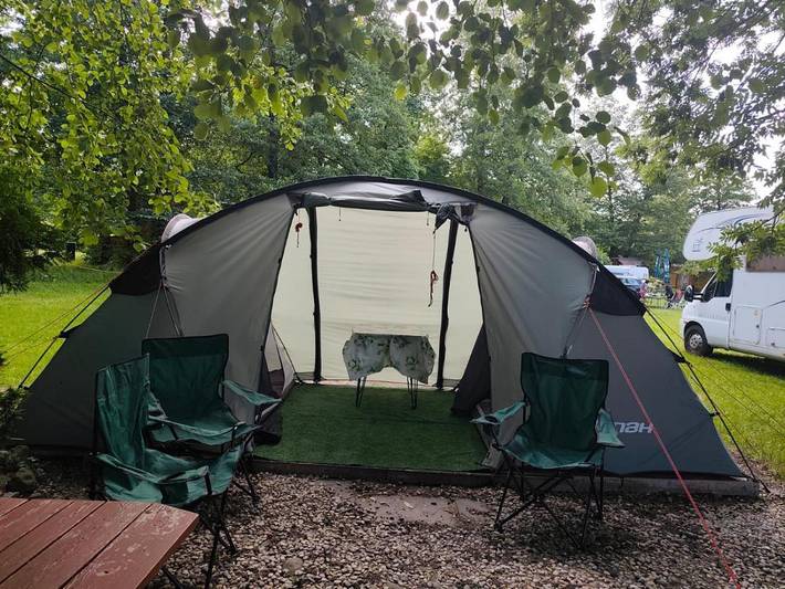 Camping für 4 Personen, mit Ausblick und Pool in Tschechien