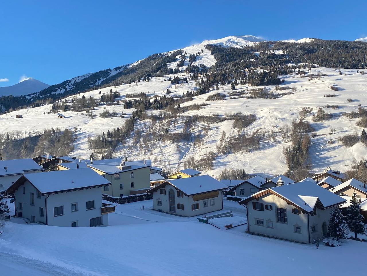 Ganze Ferienwohnung, Tga Curver 5 - 3.5 Zimmerwohnung - 4 Betten in Surses, Albula