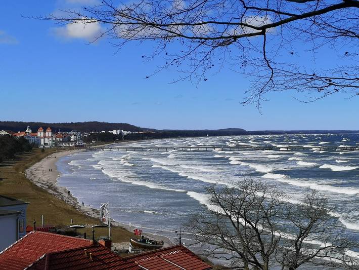 Ferienhaus für 2 Personen, mit Balkon und Seeblick sowie Garten in Binz - 3