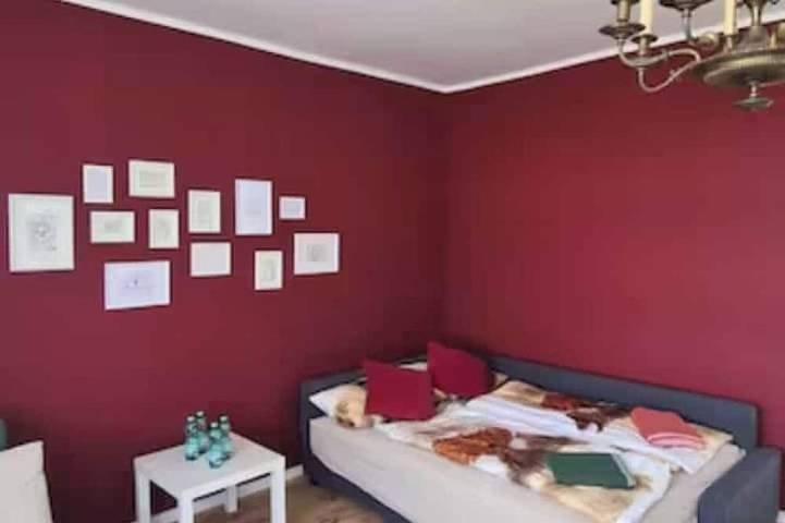 Ganze Wohnung, Rote Wohnung auf dem Gutshof in Nordstemmen, Landkreis Hildesheim