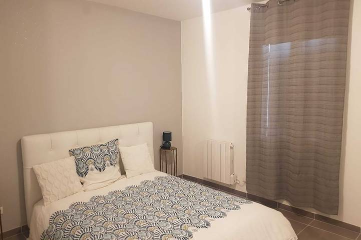 Gîte pour 6 personnes, avec jardin à Clermont-Dessous - 2