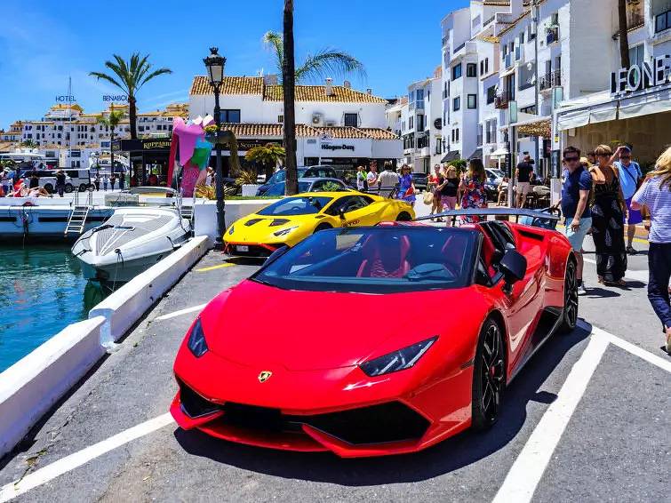 Entire apartment, 3 Pièces 4 Personnes in Marbella West, Marbella