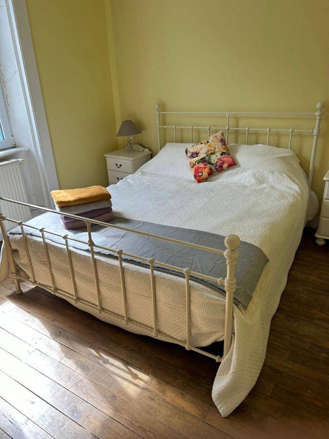 Chambre d’hôte pour 2 personnes, avec vue ainsi que jardin et terrasse à Confolens - 2