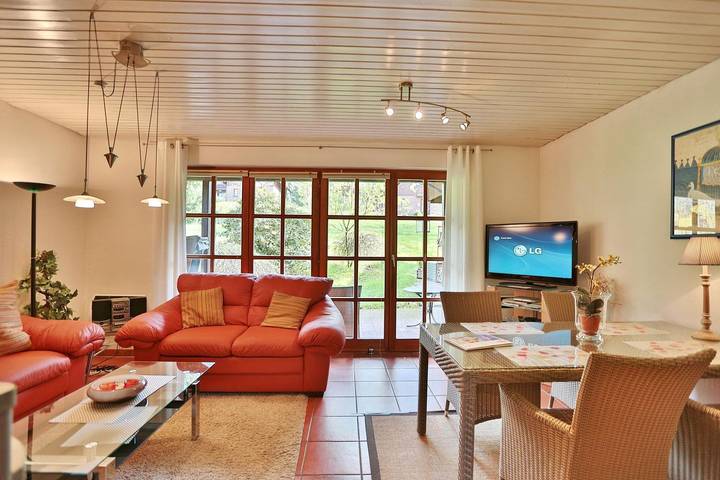 Ferienhaus für 4 Personen, mit Balkon und Terrasse in Klingberg - 2