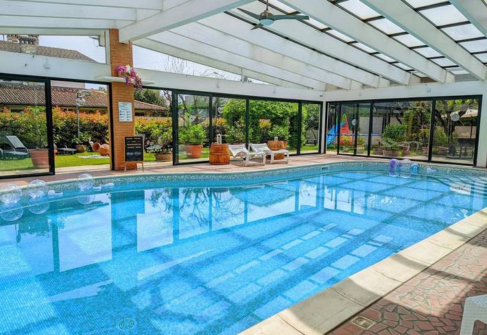 Apartamento de vacaciones para 9 personas, con piscina además de vistas y jardín - 1