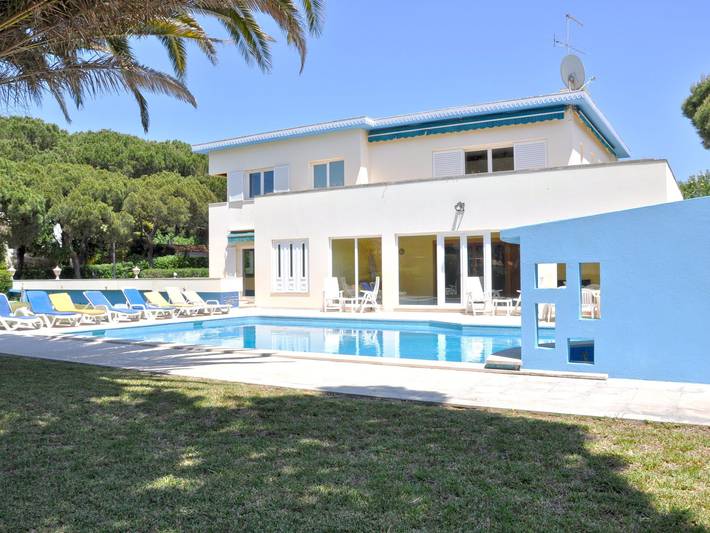 Villa pour 10 personnes, avec Terrasse ainsi que Jardin et Piscine à Vilamoura - 4