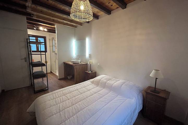 Location de vacances pour 6 personnes, avec jardin et terrasse à Estaing - 2