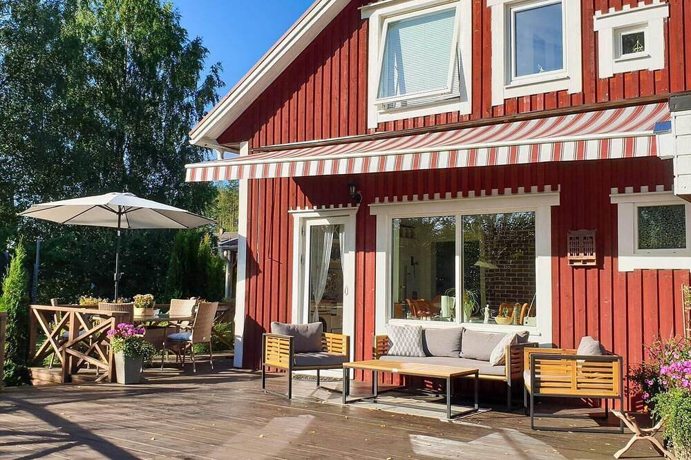 Var697 Forshaga - Solbergsvägen 4 in Forshaga, Värmland