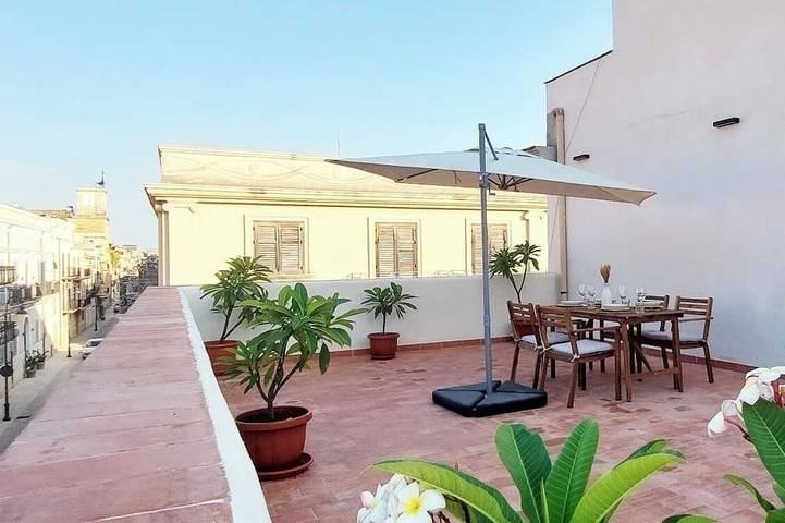Holiday apartment for 6 people, with balcony - 1