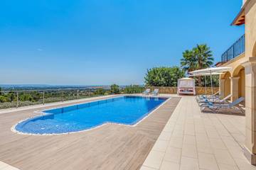 Villa in Bunyola, West Majorca für 8 