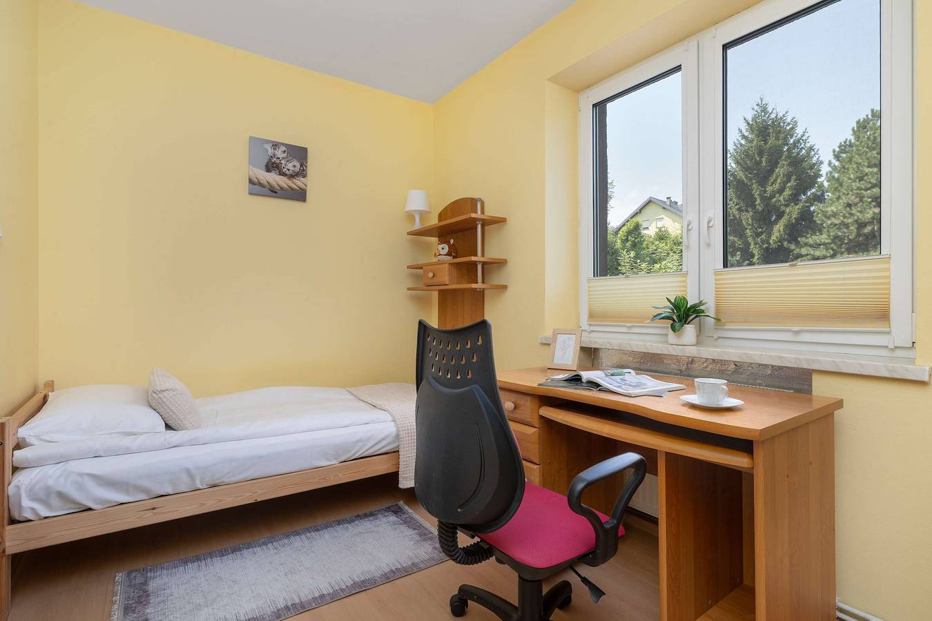 Spacious House with Garden | Three Bedrooms | Garage in Wieliczka, Kleinpolen