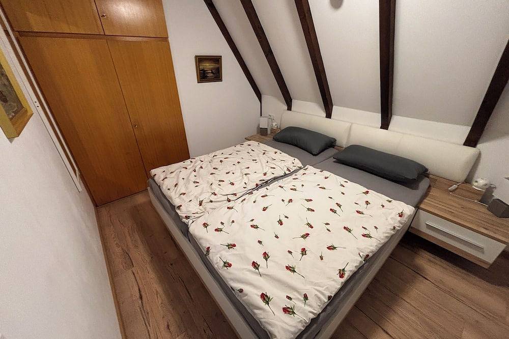 Ferienhaus Bayern, 88 m², 3 Schlafzimmer, Balkon, Wlan in Siegsdorf, Bayerische Alpen