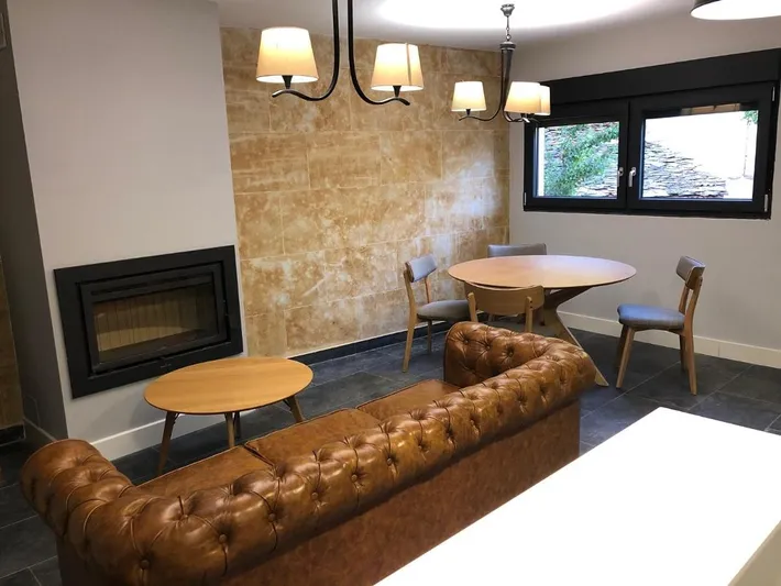 Appartement de vacances pour 4 personnes, avec piscine ainsi que vue et terrasse - 1