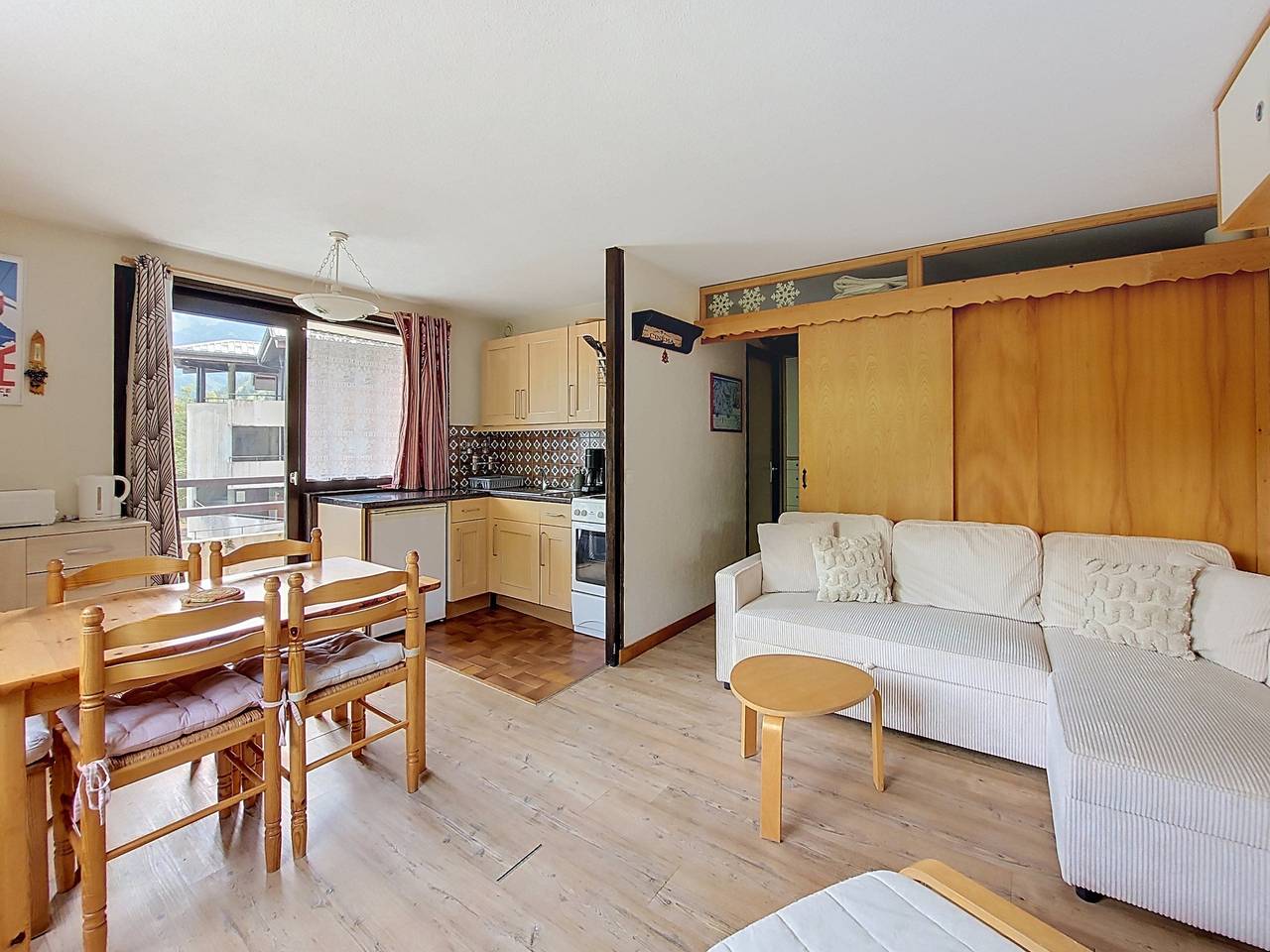 Studio entier, Relais S29 - 4 personnes - Studio lumineux - Saint Jean D'Aulps station - Proche Morzine in Saint-Jean-d'Aulps, Les Portes du Soleil
