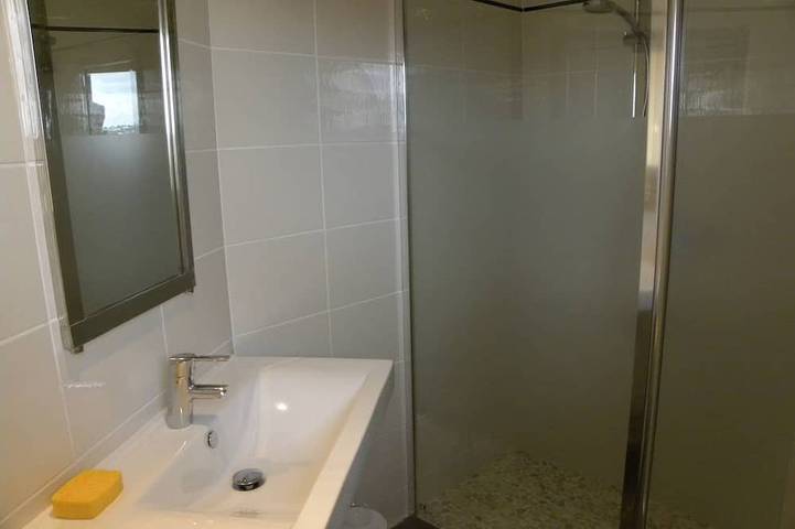 Gîte pour 4 personnes, avec balcon dans Plage de Renécros - 3