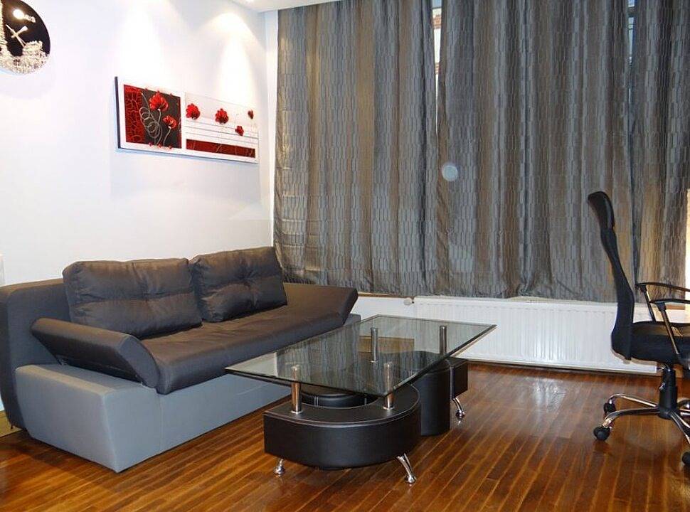 Studio entier, Joli loft classé 3 étoiles in Romilly-sur-Seine, Aube