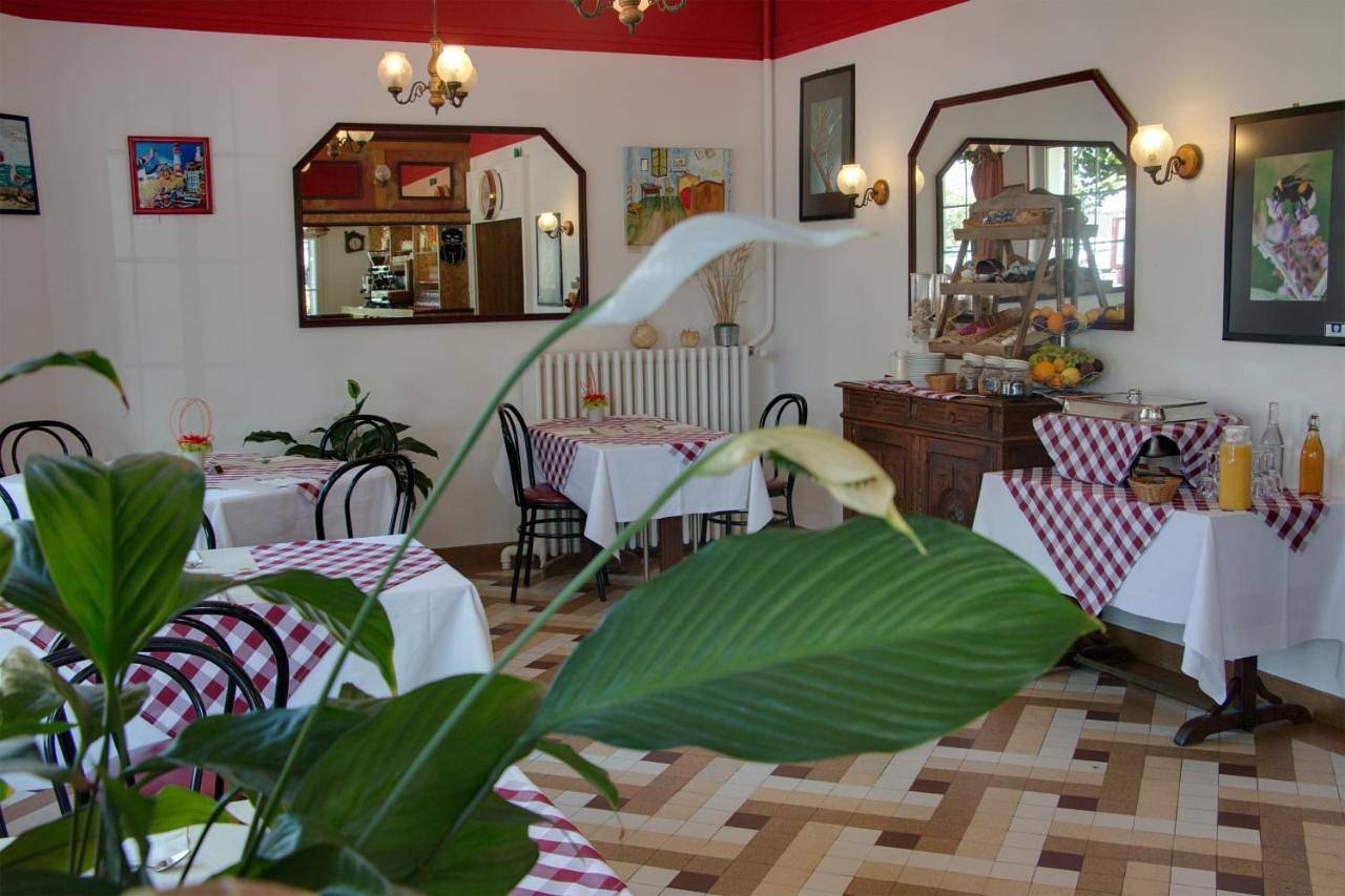 Le Chalet de la Foret Hôtel 3 étoiles et Restaurant in Vierzon, Région de Vierzon