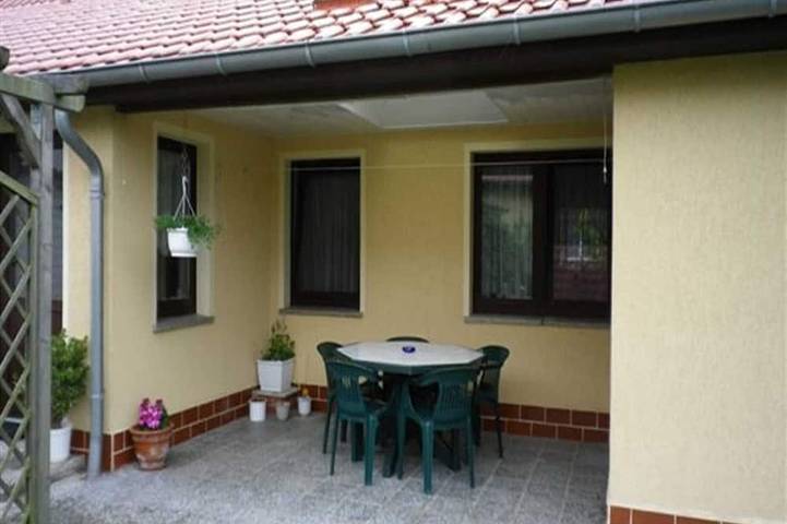 Ferienwohnung für 5 Personen, mit Garten und Terrasse in Vipperow - 4