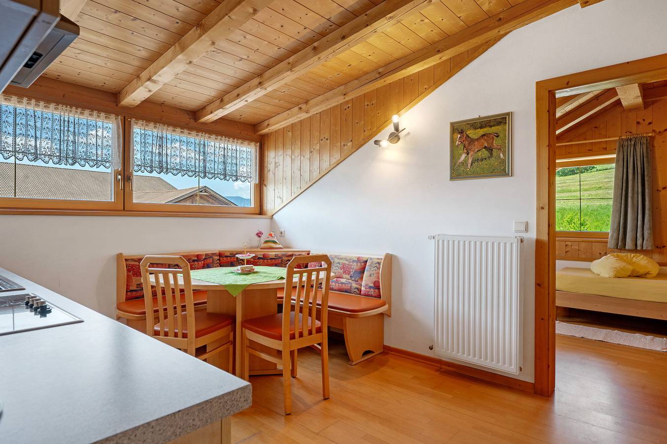 Ganze Wohnung, Apartment 'Neu-Schötzerhof Sommerwiese' mit Bergblick, Gemeinschaftsgarten und Wlan in Schlaneid, Mölten