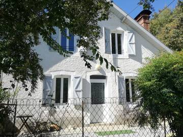 Gîte pour 4 personnes, avec terrasse et jardin en Pyrénées-Atlantiques