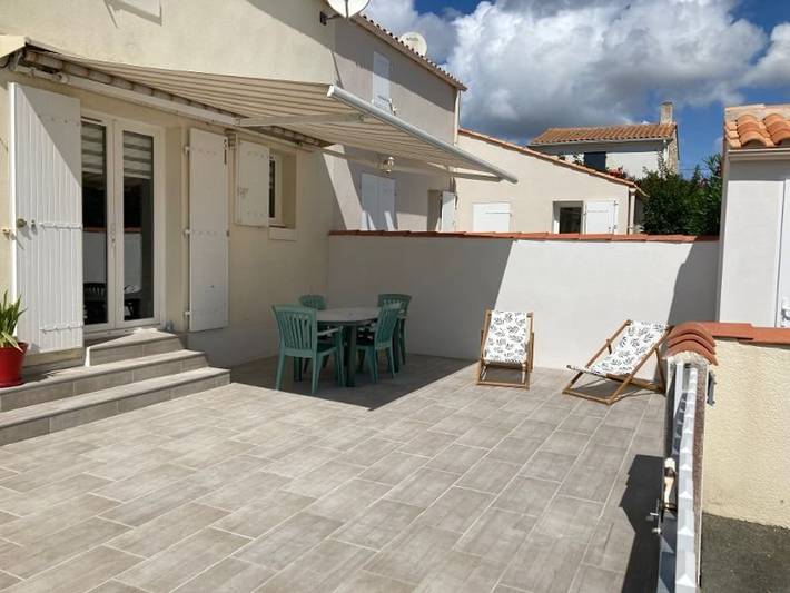 Location de vacances pour 6 personnes, avec terrasse dans Plage de Matha