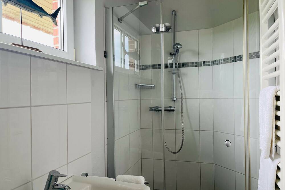 Ganze Wohnung, Haus Windhuug Wohnung 1 in Utersum, Föhr