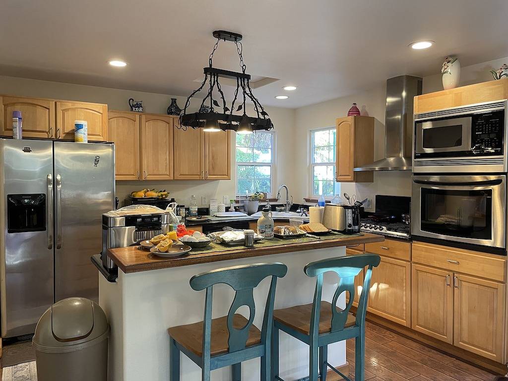 B&B: Ohia Loft Suite 5 mins from Volcanoes National Park in Mauna Loa Estates, Volcano