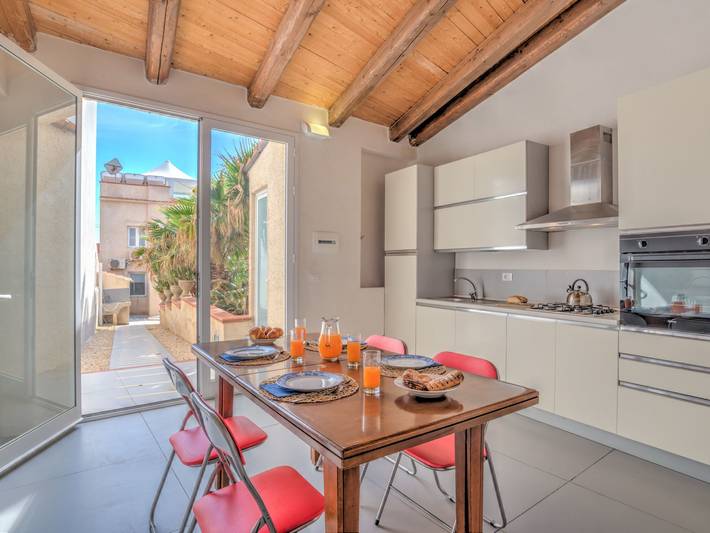 Location de vacances pour 16 personnes, avec piscine et balcon à Cava d'Aliga - 4