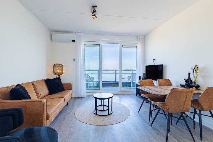 Vakantiewoning voor 4 personen, met Balkon en Terras in Sint-Annaland
