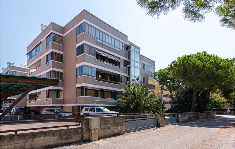 Ferienwohnung für 4 Personen, mit Terrasse in Grado - 2