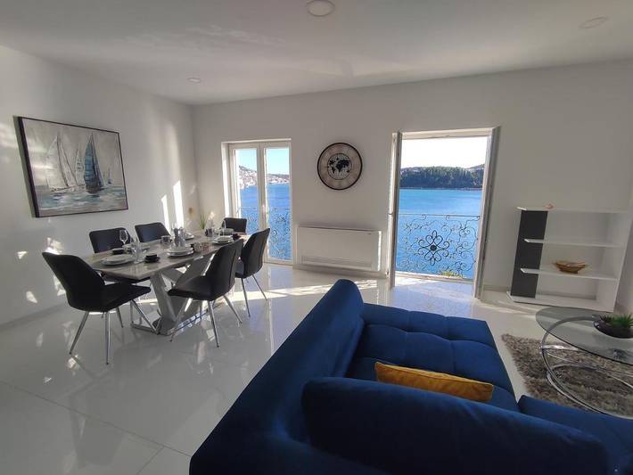 Villa pour 9 personnes, avec vue et jardin à Lozica - 2