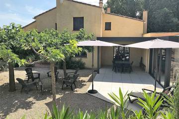 Gîte pour 7 personnes, avec terrasse et jardin à Lodève