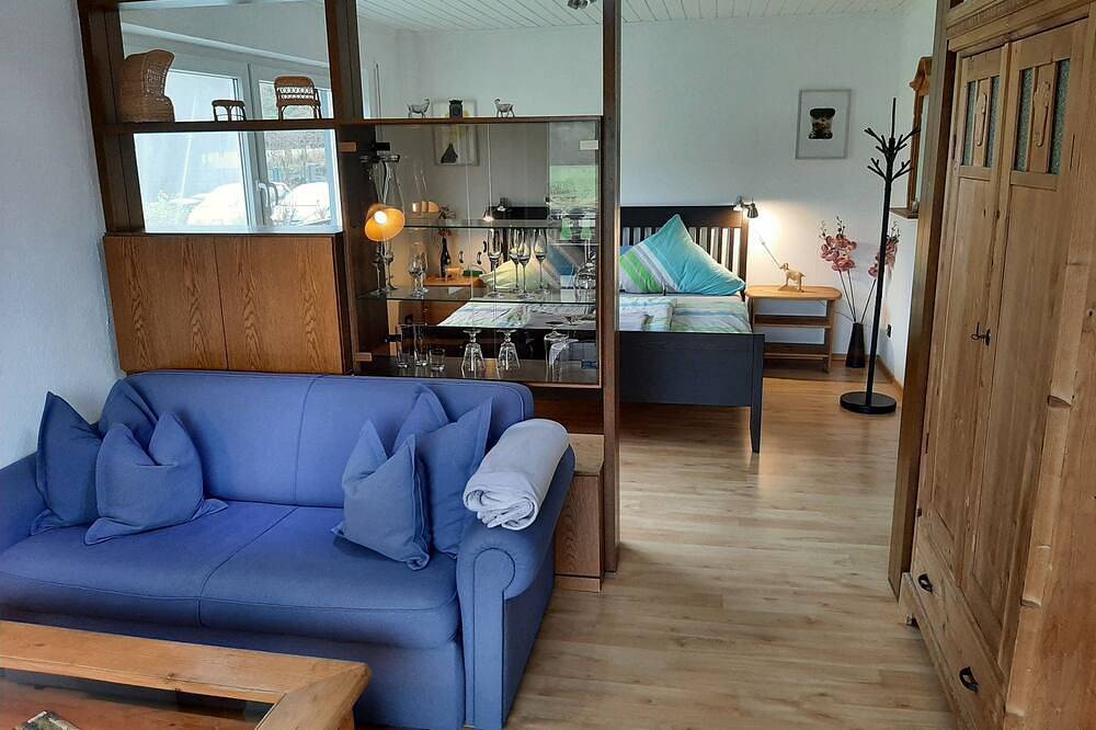 Ganze Wohnung, Kolvenbacher Ziegenhof Fewo \"Geißlein\" Hochparterre - mit traumhaftem Talblick in Bad Münstereifel, Naturpark Hohes Venn-Eifel