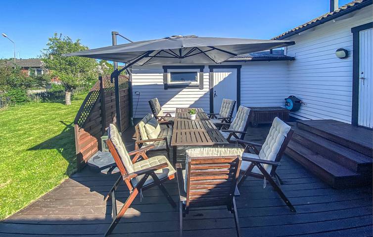Ferienhaus für 8 Personen mit Terrasse in Borgholm, Öland