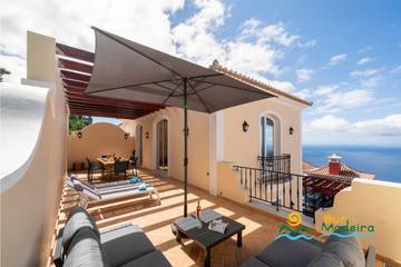 Cottage pour 6 personnes, avec piscine et balcon à São Gonçalo