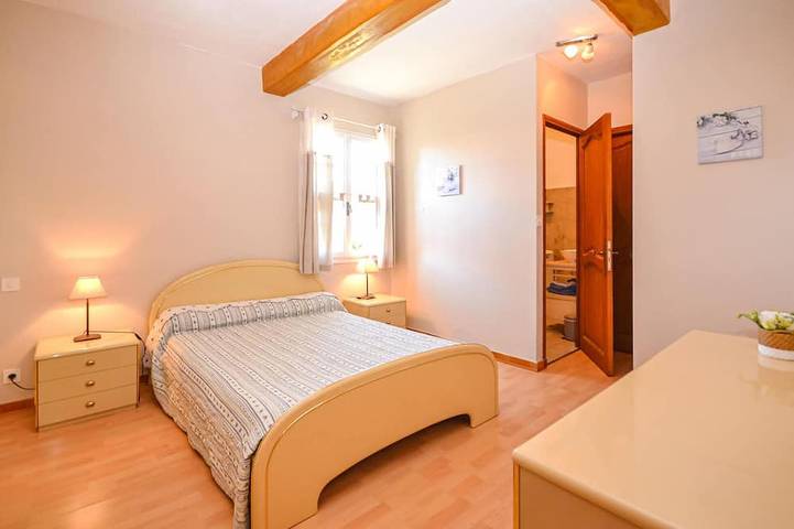 Location de vacances pour 2 personnes, animaux acceptés à Entrechaux - 2