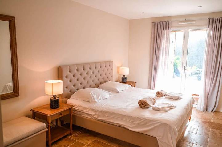 Location de vacances pour 6 personnes, avec terrasse et jardin à Castelnau-de-Montmiral - 2