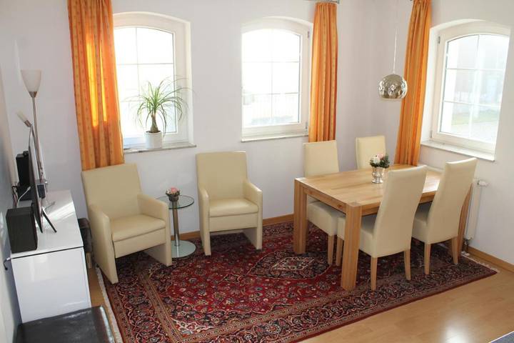 Ferienwohnung für 2 Personen, mit Ausblick und Garten in Bad Saulgau - 3