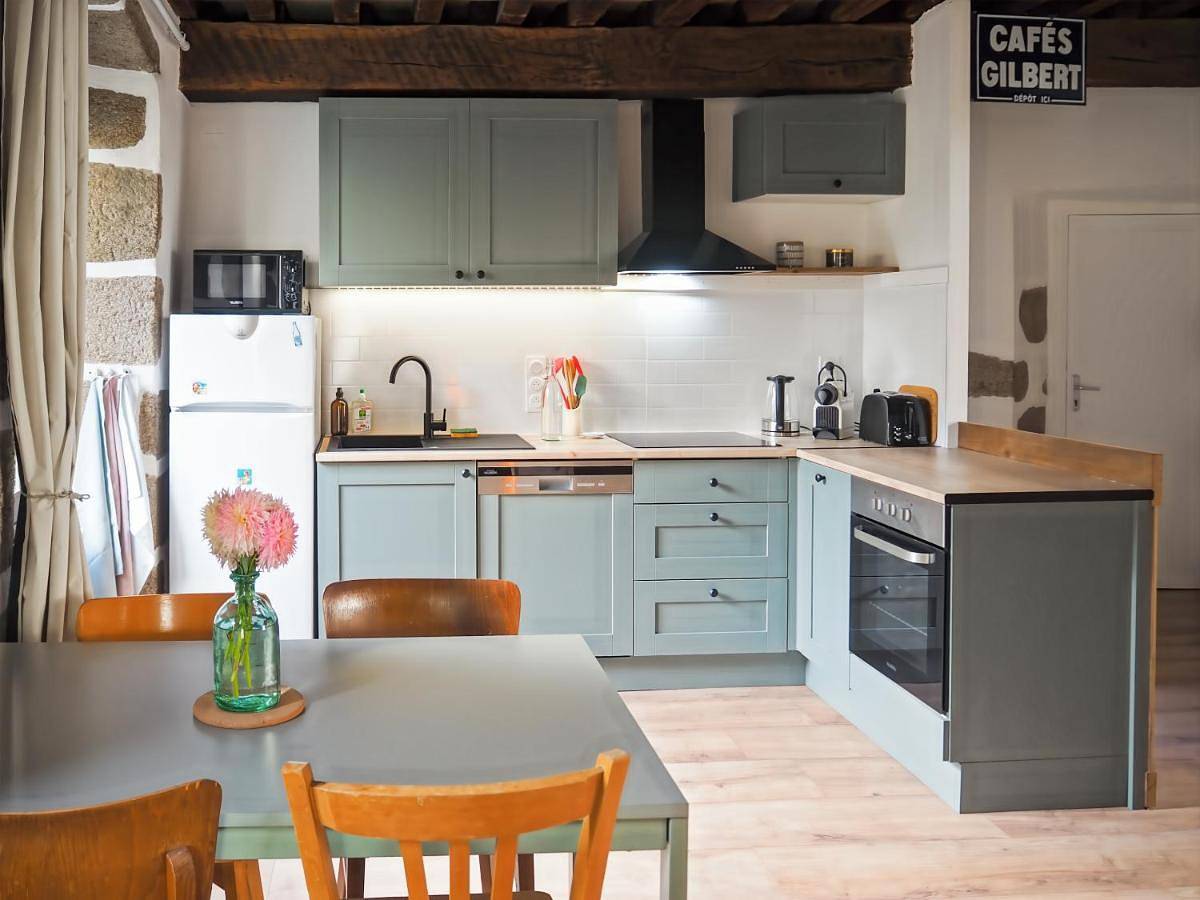 Appartement entier, Chez Philomène in Aubusson, Région d'Aubussargues