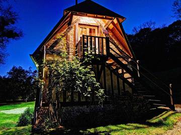 Gîte pour 4 personnes, avec jacuzzi et jardin à Les Champeaux