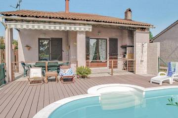 Location de vacances pour 6 personnes, avec jardin à Venzolasca